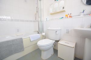 Photo 19- click for photo gallery